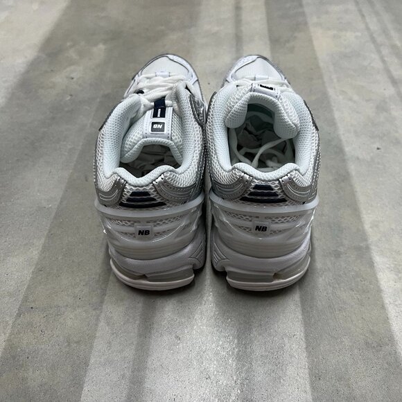 New Balance 1906R Men's White Navy Silver Metallic U1906RCM - New - Picture 2 of 6